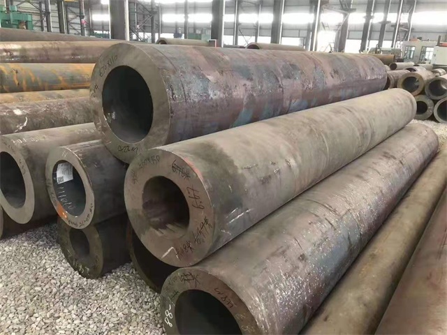 固原厚壁无缝钢管锻造
